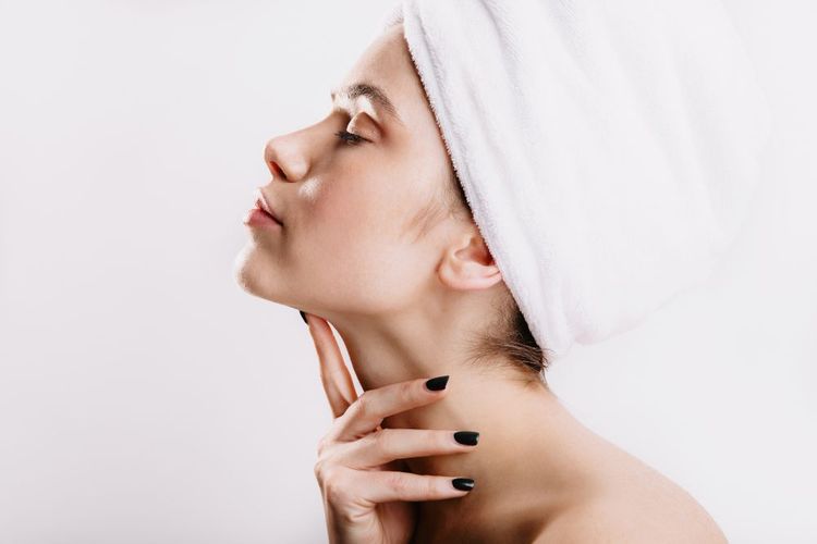 Разкрийте тайните на кожата си! Безплатна AI диагностика в SkinCleanic