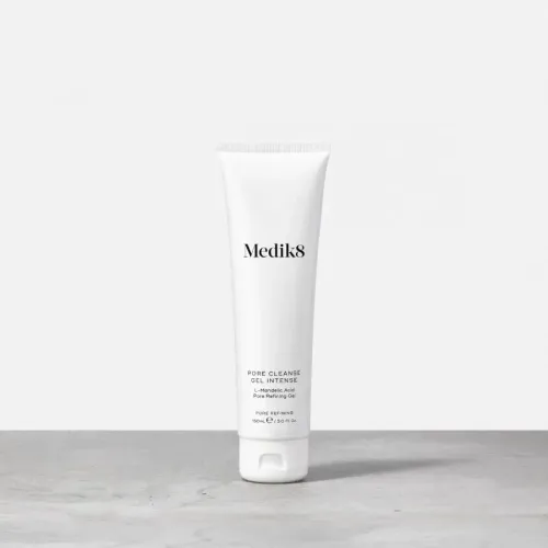Photo Medik8 Pore Cleanse Gel Intense™ — Очищающий гель с миндальной кислотой