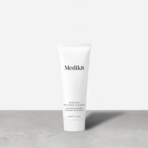 Photo Medik8 TRAVEL SIZE Surface Radiance Cleanse